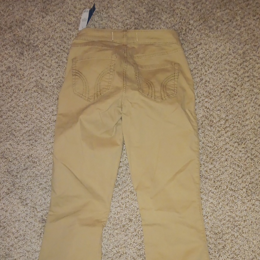 Hollister Women's Flare Jeans in Tan - Picture 3 of 4